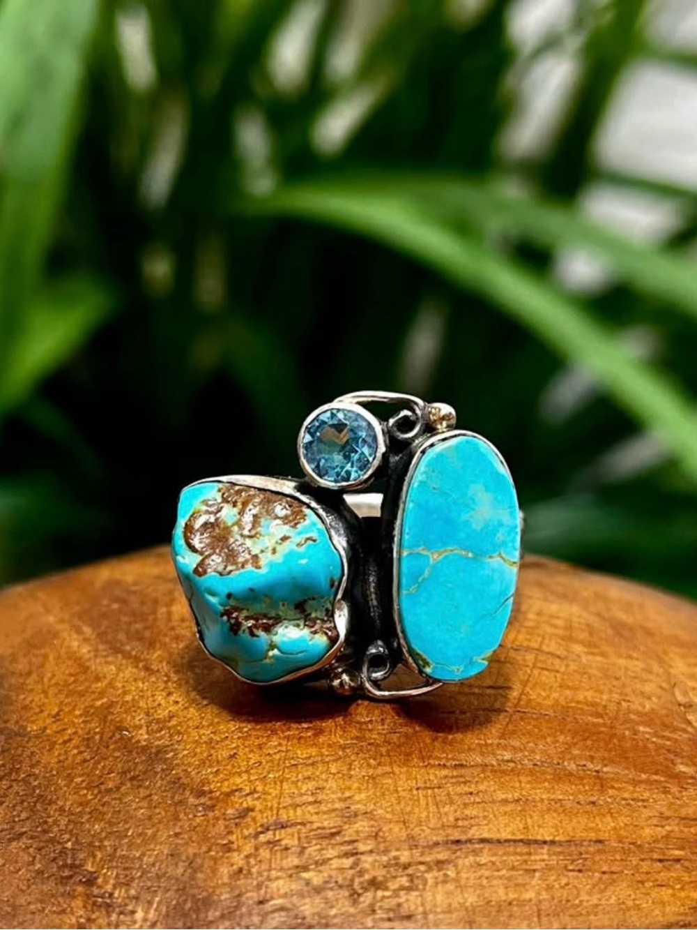 VINTAGE Artisan Made Turquoise And Blue Topaz Sterling Silver  Ring Size 11